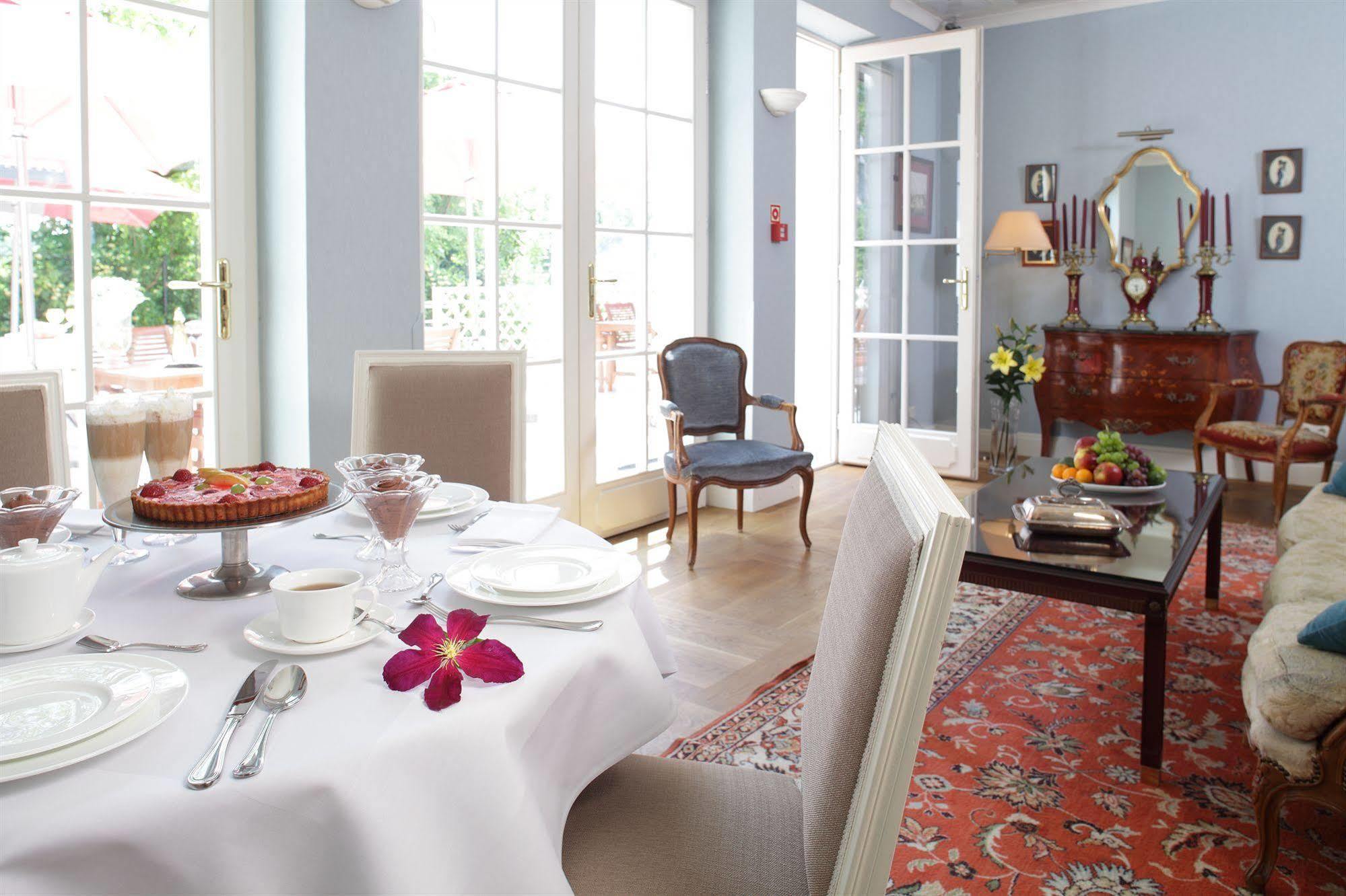 קרקוב Hotel Dwor Kosciuszko מראה חיצוני תמונה The dining room at the hotel